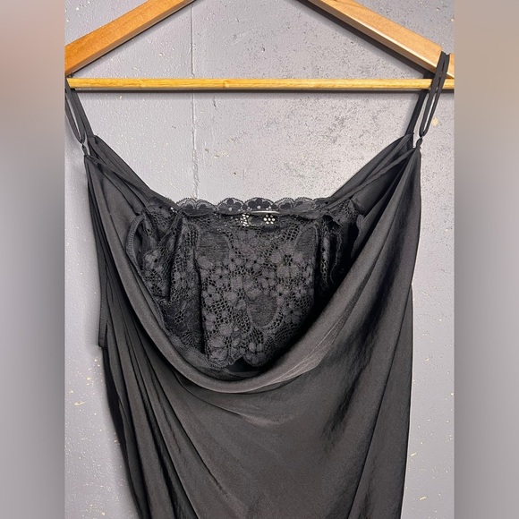 FREE PEOPLE Intimately Cowneck lace bodysuit in size Small - Picture 6 of 12